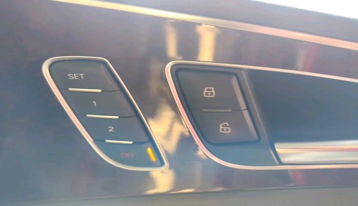 2012 Audi A6 2.0 TDI PREMIUM PLUS, Diesel, Automatic, 1,32,715 km, interior