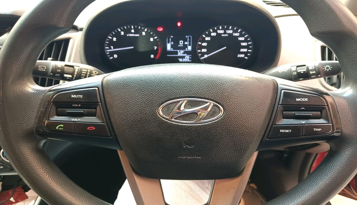 2015 Hyundai Creta SX PLUS 1.6 PETROL, Petrol, Manual, 76,399 km, interior