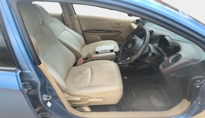 2013 Honda Amaze 1.5L I-DTEC S, Diesel, Manual, 85,049 km, interior