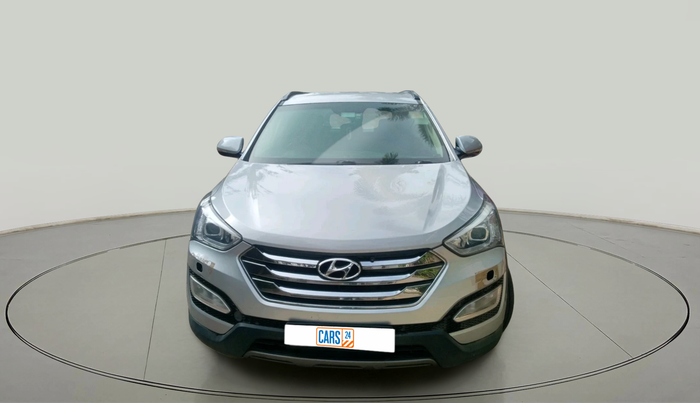 2014 Hyundai Santa Fe 2 WD AT, Diesel, Automatic, 1,63,719 km, exterior