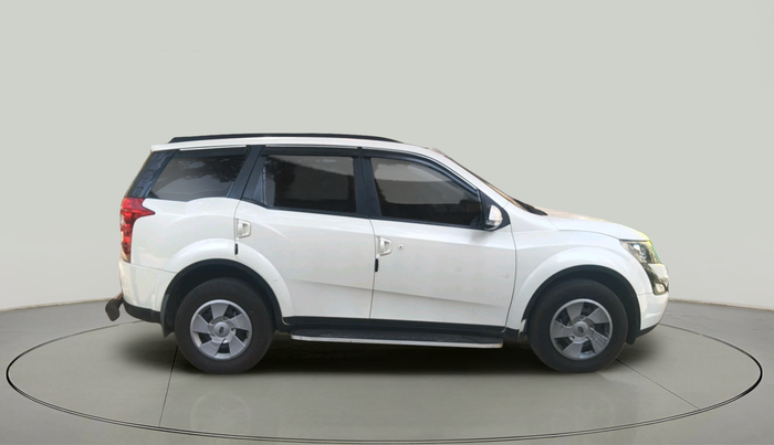 2018 Mahindra XUV500 W6 AT, Diesel, Automatic, 82,387 km, exterior