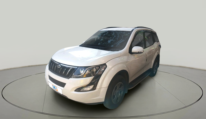 2018 Mahindra XUV500 W6 AT, Diesel, Automatic, 82,387 km, exterior