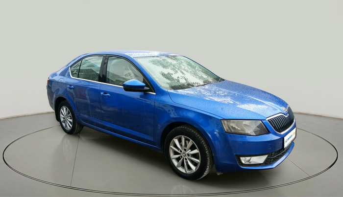 2014 Skoda Octavia AMBITION 2.0 TDI AT, Diesel, Automatic, 1,15,305 km, exterior