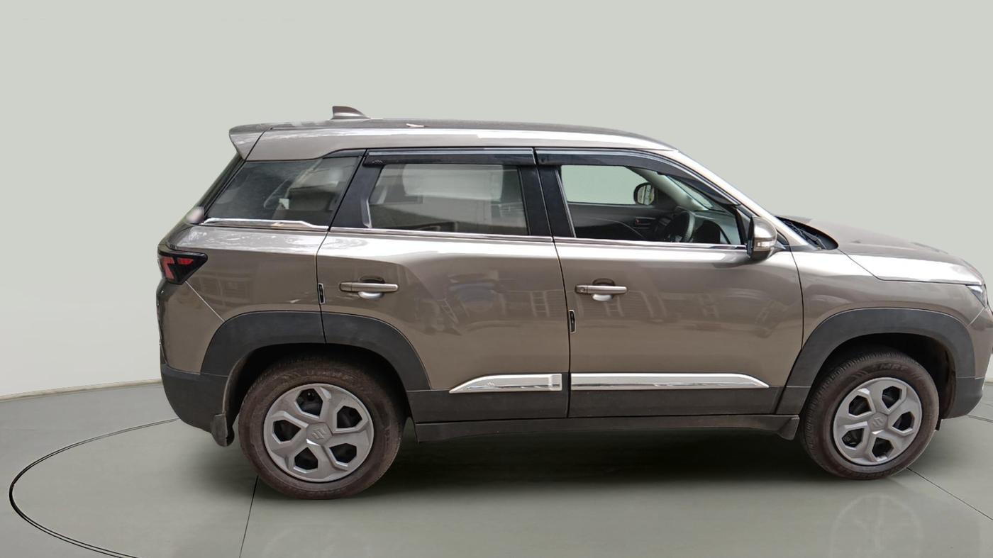 2024 Maruti BREZZA LXI, Petrol, Manual, 5,250 km, exterior