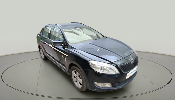 2015 Skoda Rapid 1.5 TDI CR ELEGANCE PLUS AT, Diesel, Automatic, 69,901 km, exterior
