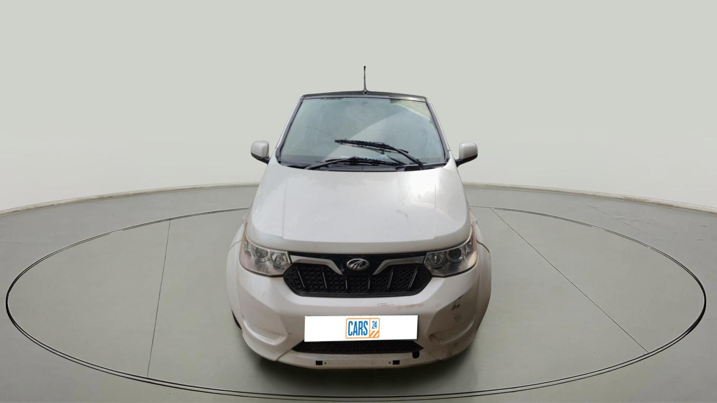2017 Mahindra E20 Plus P6, Electric, Automatic, 48,116 km, exterior