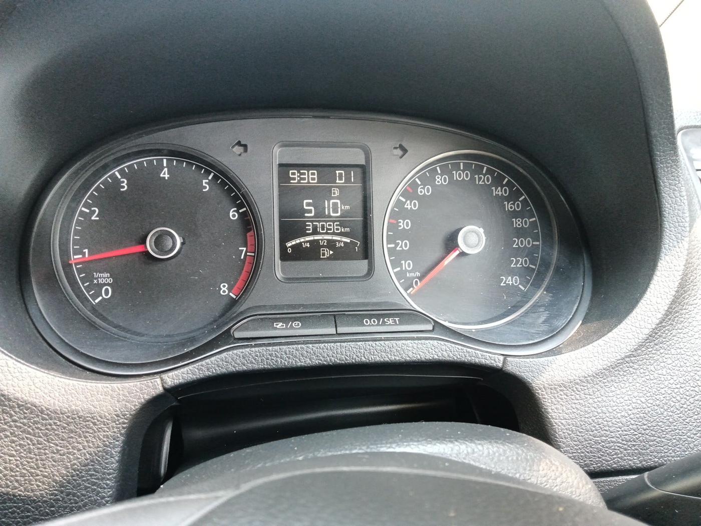 2022 Volkswagen Polo COMFORTLINE 1.0L TSI AT, Petrol, Automatic, 44,500 km, interior
