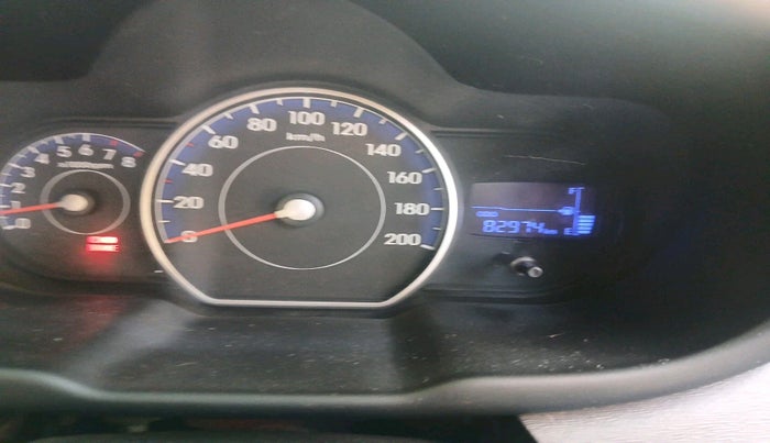 2011 Hyundai i10 MAGNA 1.2, Petrol, Manual, 82,974 km, interior