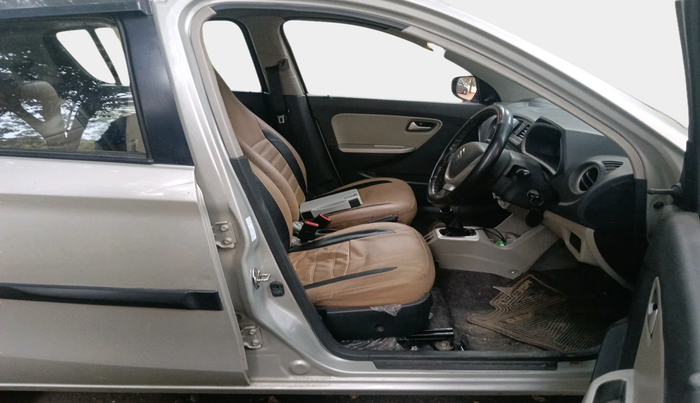 2017 Maruti Alto K10 VXI, Petrol, Manual, 59,922 km, interior