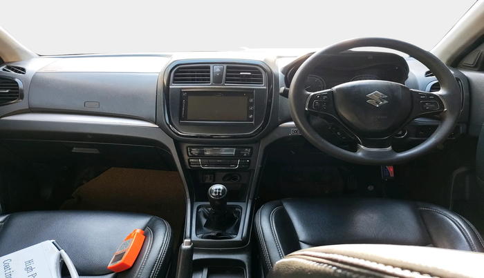 2017 Maruti Vitara Brezza ZDI PLUS, Diesel, Manual, 1,32,064 km, interior