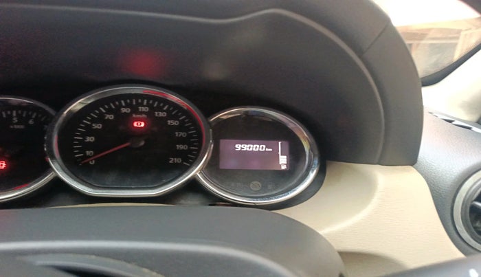 2016 Nissan Terrano XL (D), Diesel, Manual, 99,000 km, interior