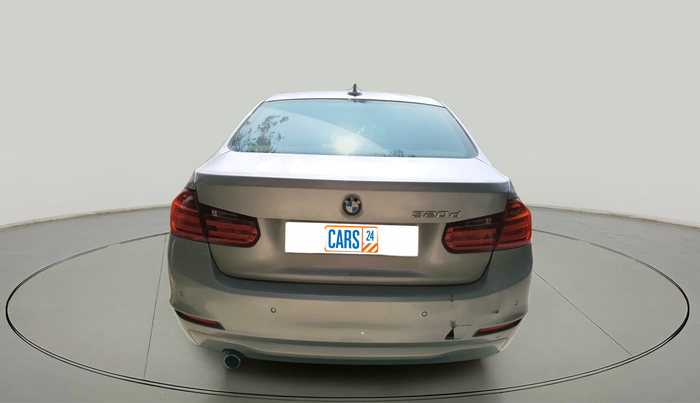 2013 BMW 3 Series 320d, Diesel, Automatic, 1,36,031 km, exterior