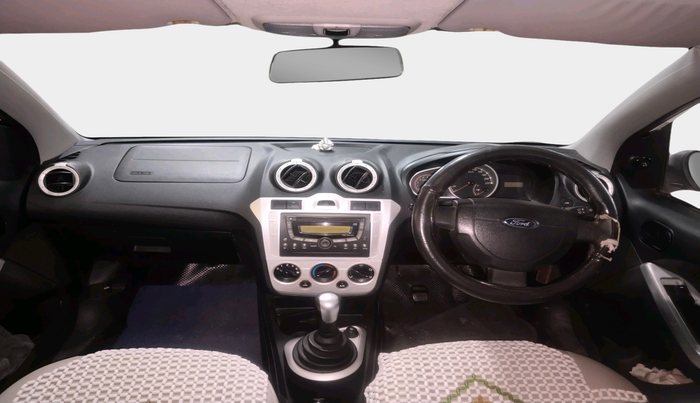 2011 Ford Figo TITANIUM 1.4 DIESEL, Diesel, Manual, 1,71,348 km, interior