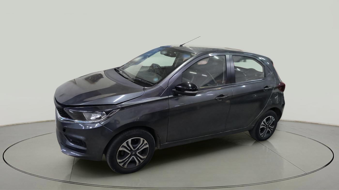 2024 Tata Tiago XT PETROL, Petrol, Manual, 52,525 km, exterior