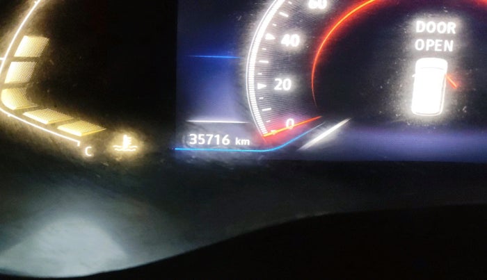 2024 Renault TRIBER RXZ, Petrol, Manual, 35,716 km, interior