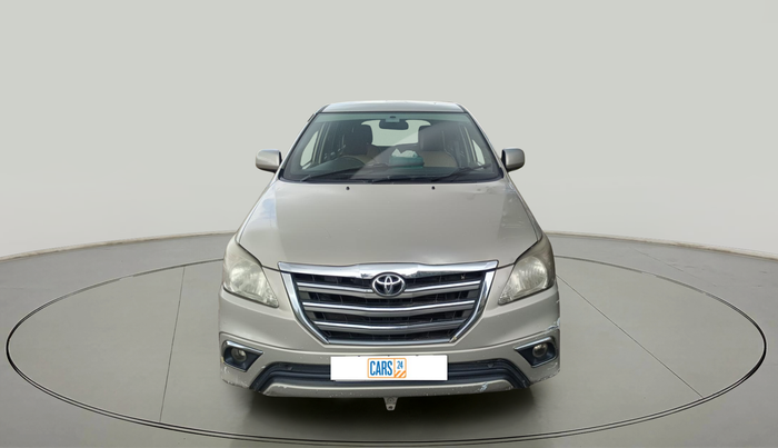 2014 Toyota Innova 2.5 GX 7 STR, Diesel, Manual, 2,67,148 km, exterior