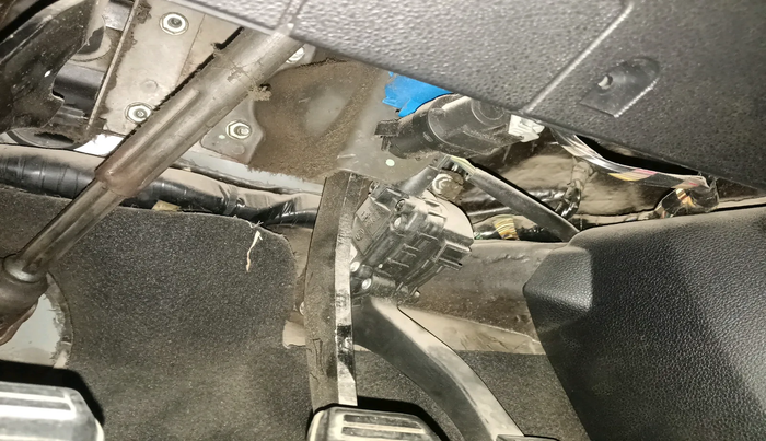 2011 Ford Figo ZXI 1.2 PETROL, Petrol, Manual, 99,813 km, interior