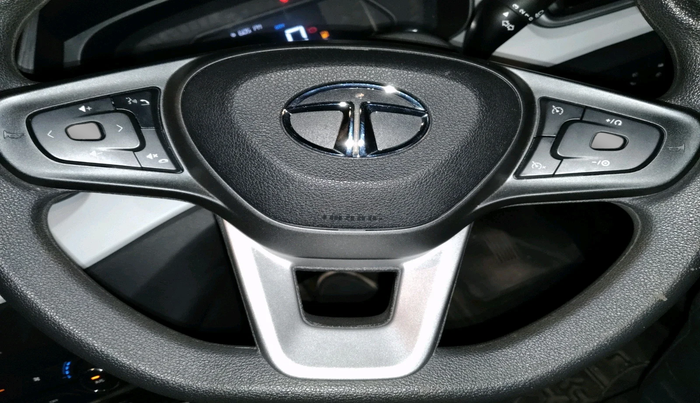 2023 Tata PUNCH ACCOMPLISHED MT, Petrol, Manual, 37,631 km, interior