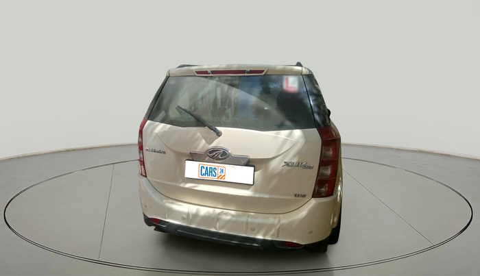 2014 Mahindra XUV500 W8, Diesel, Manual, 7,00,001 km, exterior