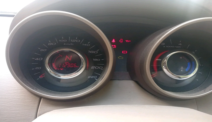 2014 Mahindra XUV500 W8, Diesel, Manual, 7,00,001 km, interior