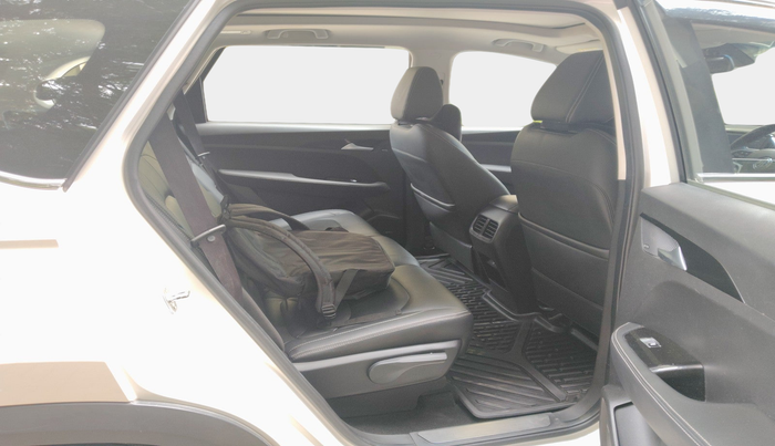 2020 MG HECTOR SHARP 1.5 DCT PETROL, Petrol, Automatic, 33,848 km, interior