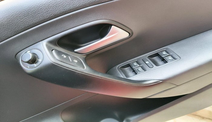 2017 Volkswagen Polo GT TSI AT, Petrol, Automatic, 49,989 km, interior