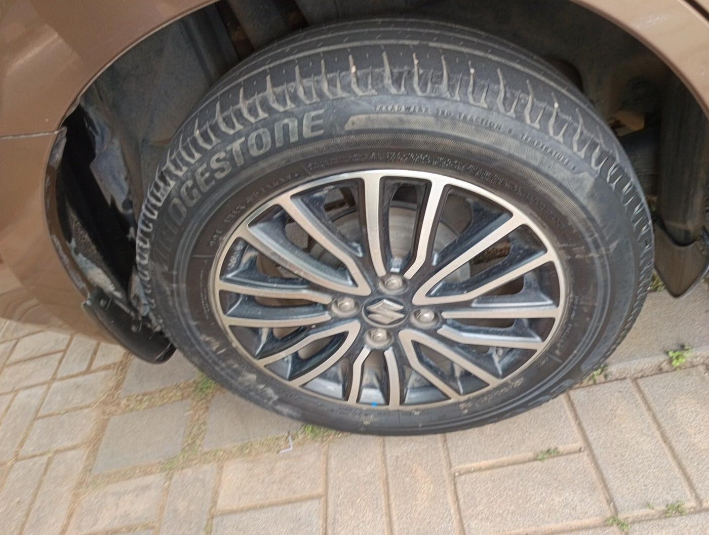 2017 Maruti Dzire ZXI PLUS AMT, Petrol, Automatic, 74,800 km, tyre