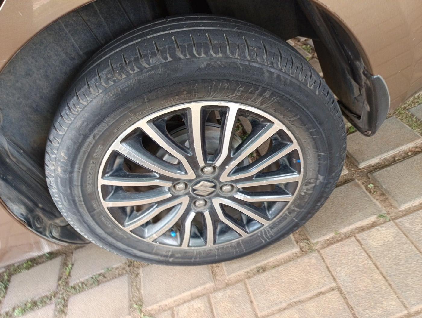 2017 Maruti Dzire ZXI PLUS AMT, Petrol, Automatic, 74,800 km, tyre