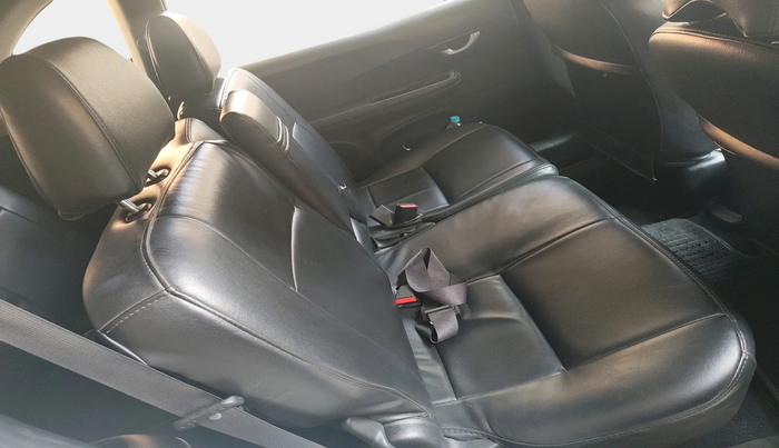 2016 Honda BR-V 1.5L I- DTEC V, Diesel, Manual, 90,761 km, interior