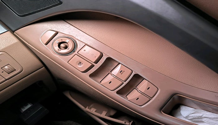 2012 Hyundai New Elantra 1.6 S MT DIESEL, Diesel, Manual, 97,088 km, interior