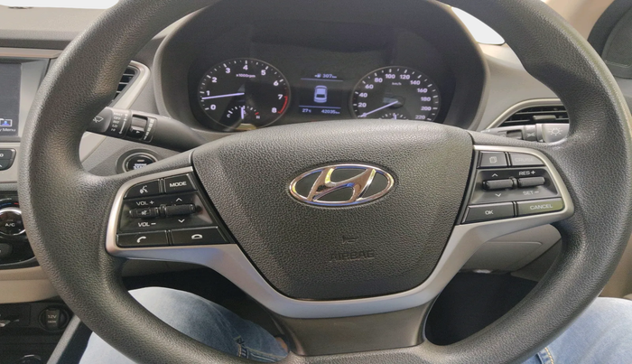 2019 Hyundai Verna 1.6 VTVT SX, Petrol, Manual, 42,035 km, interior