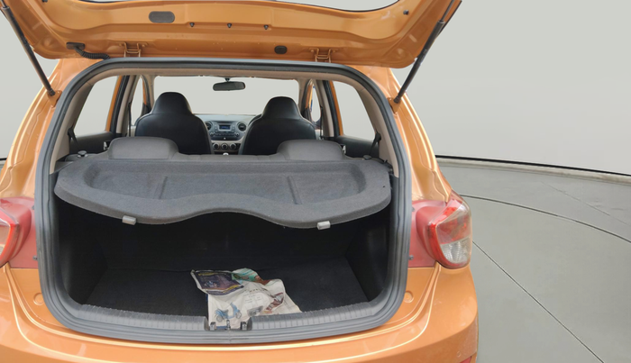 2015 Hyundai Grand i10 SPORTZ 1.2 KAPPA VTVT, Petrol, Manual, 78,696 km, exterior