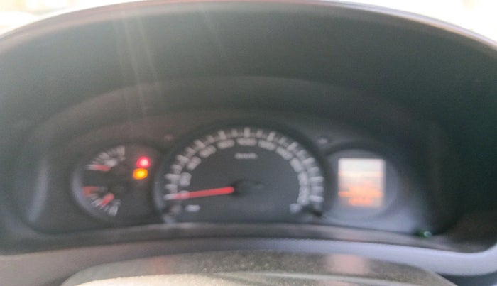 2015 Maruti Swift LXI, Petrol, Manual, 2,09,856 km, interior