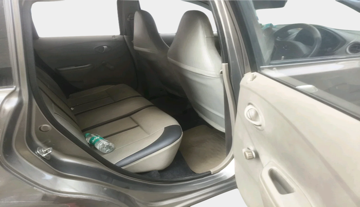 2015 Datsun Go Plus T, Petrol, Manual, 49,434 km, interior