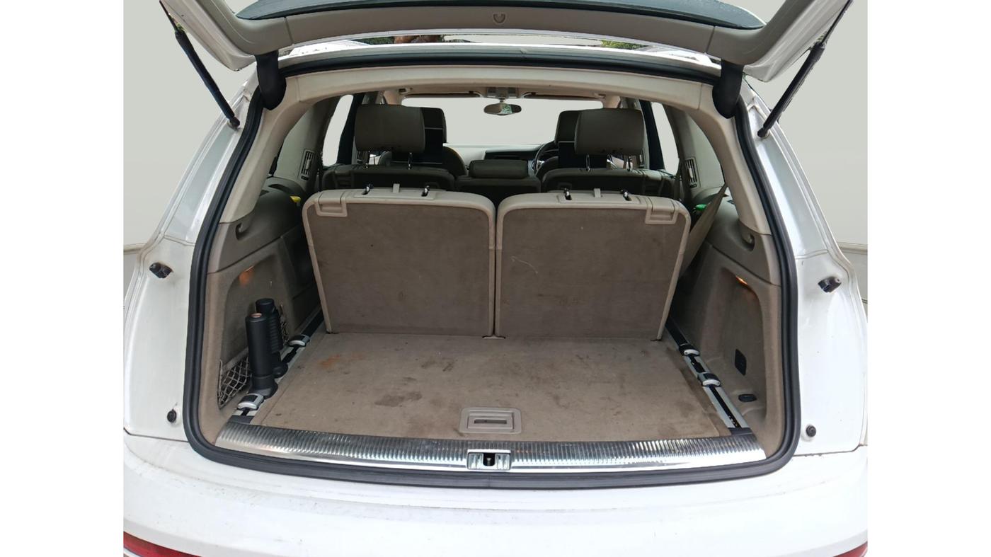 2012 Audi Q7 4.2 TDI QUATTRO, Diesel, Automatic, 73,063 km, exterior