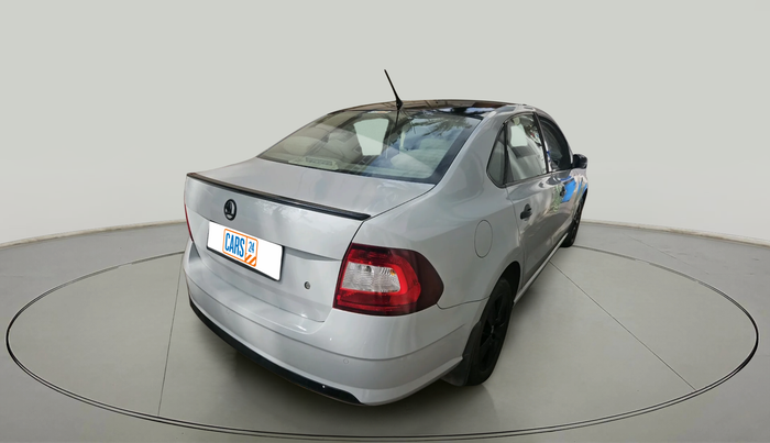 2016 Skoda Rapid 1.6 MPI STYLE PLUS AT, Petrol, Automatic, 63,135 km, exterior