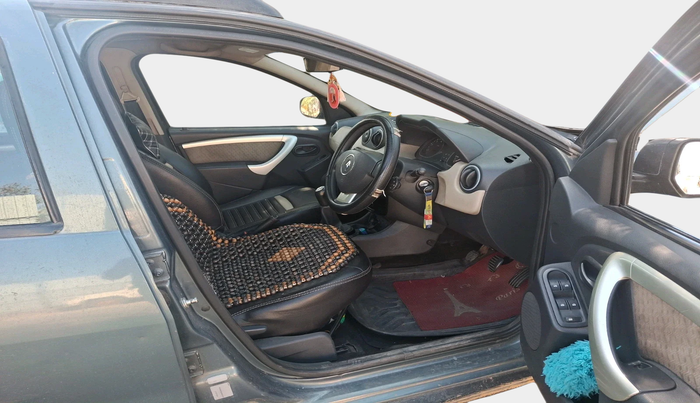 2014 Renault Duster RXL PETROL, Petrol, Manual, 94,088 km, interior