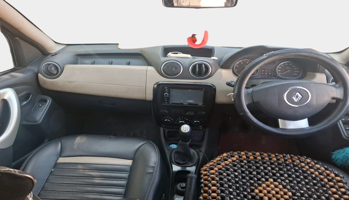 2014 Renault Duster RXL PETROL, Petrol, Manual, 94,088 km, interior