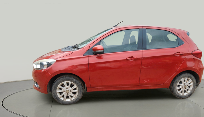 2018 Tata Tiago XZ PETROL, Petrol, Manual, 72,885 km, exterior