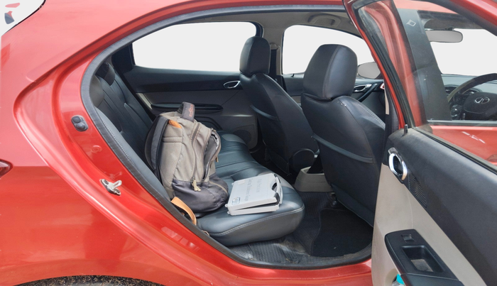 2018 Tata Tiago XZ PETROL, Petrol, Manual, 72,885 km, interior