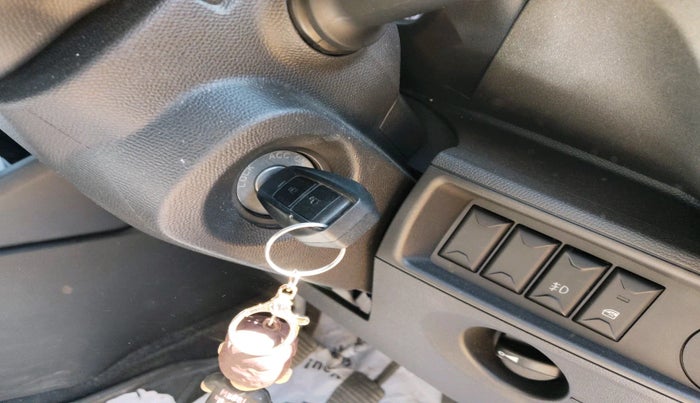 2023 CITROEN C3 Feel 1.2 Turbo Dual Tone, Petrol, Manual, 14,322 km, interior