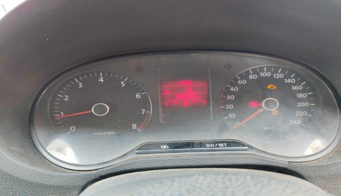 2010 Volkswagen Polo HIGHLINE1.2L, Petrol, Manual, 1,06,858 km, interior