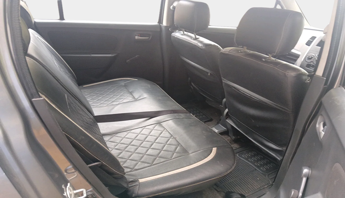 2011 Maruti Wagon R 1.0 LXI, Petrol, Manual, 68,363 km, interior