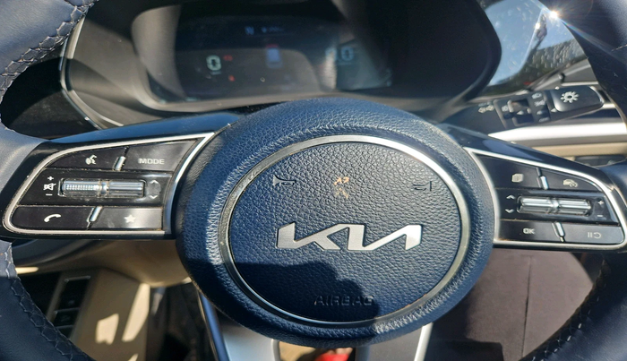 2023 KIA CARENS LUXURY PLUS IMT 1.5 DIESEL IMT, Diesel, Manual, 24,811 km, interior