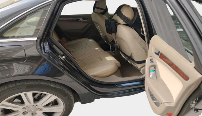 2011 Audi A4 2.0 TFSI, Petrol, Automatic, 1,17,951 km, interior