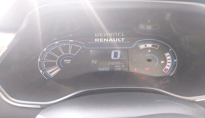 2022 Renault Kiger RXT (O) AMT, Petrol, Automatic, 24,098 km, interior