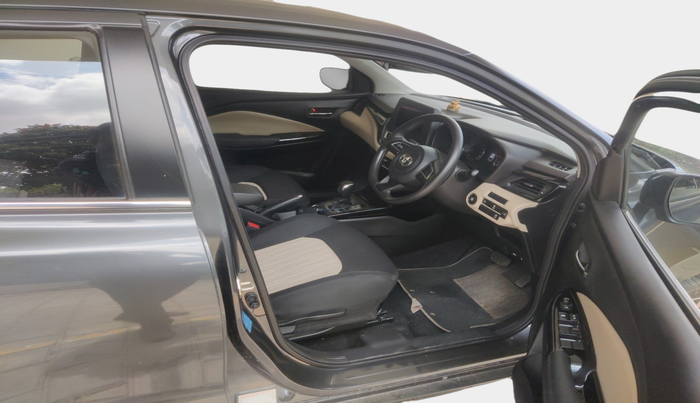 2023 Toyota Glanza G AMT, Petrol, Automatic, 10,370 km, interior