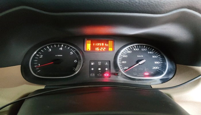 2014 Renault Duster 85 PS RXL DIESEL, Diesel, Manual, 1,13,591 km, interior