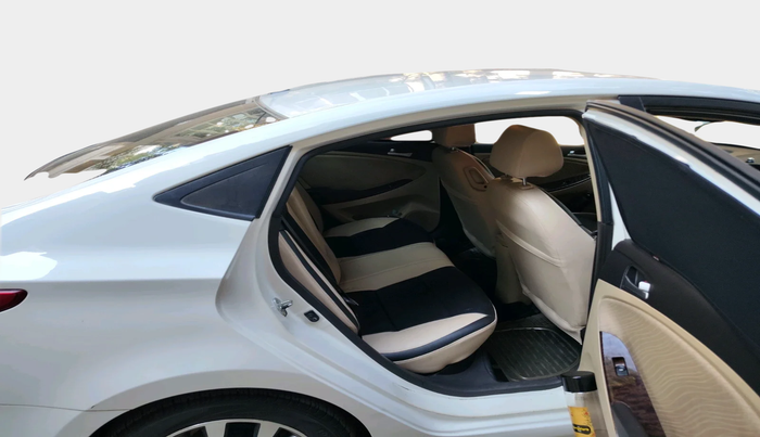 2015 Hyundai Verna FLUIDIC 1.6 CRDI S(O) 4S, Diesel, Manual, 1,06,785 km, interior