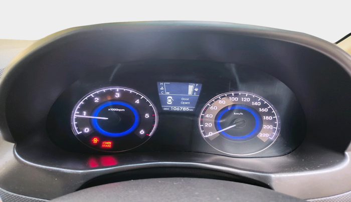 2015 Hyundai Verna FLUIDIC 1.6 CRDI S(O) 4S, Diesel, Manual, 1,06,785 km, interior